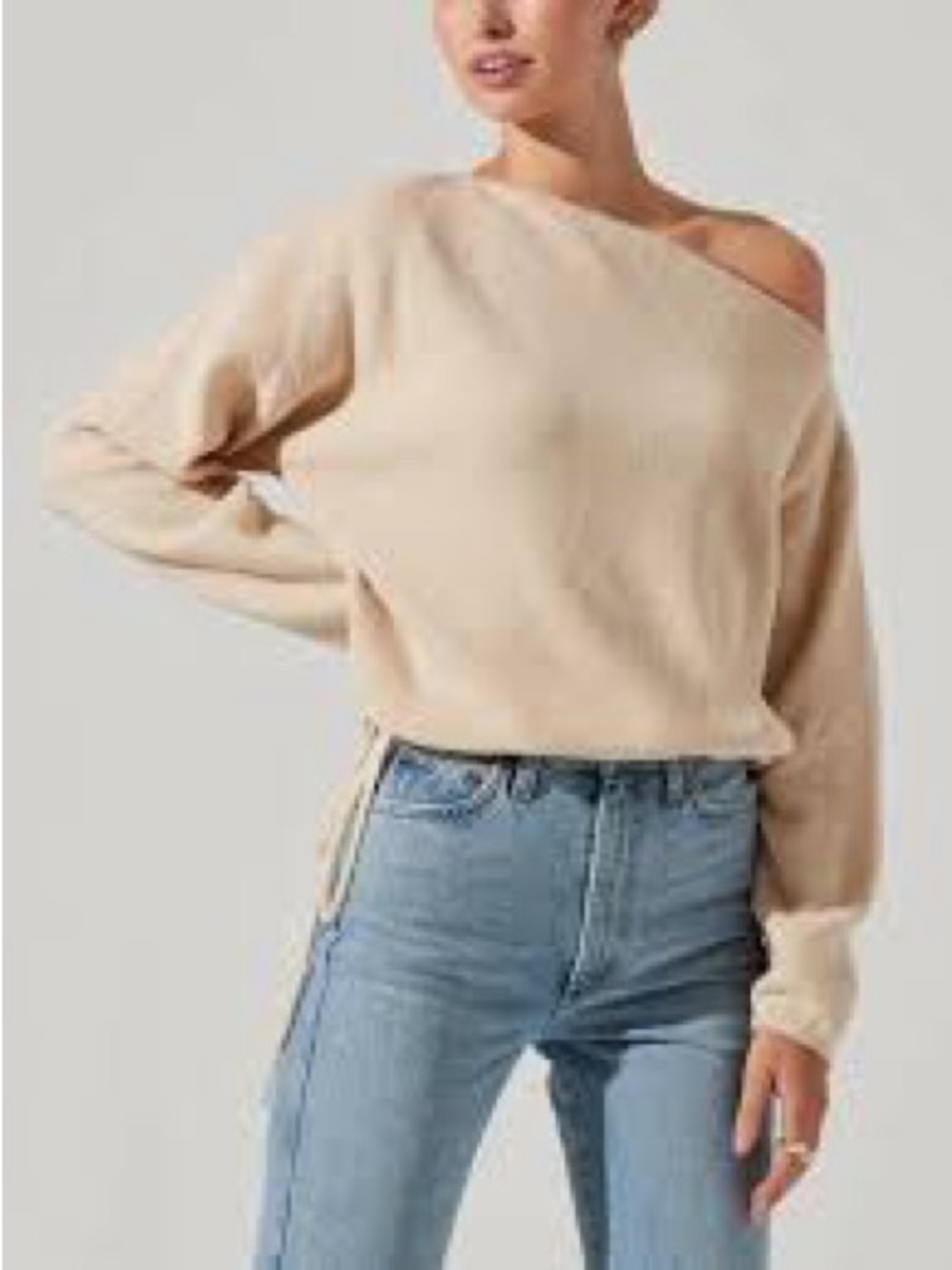 Astr the Label off shoulder Sweater in Tan